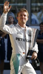 2016年，德国人尼科·罗斯伯格与梅赛德斯一起庆祝成为F1世界冠军。